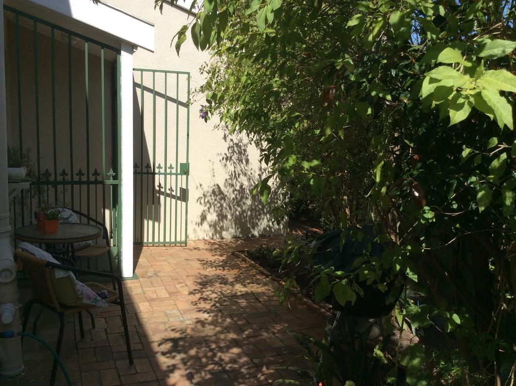 On Broadwalk Cottage Cape Town Exterior photo